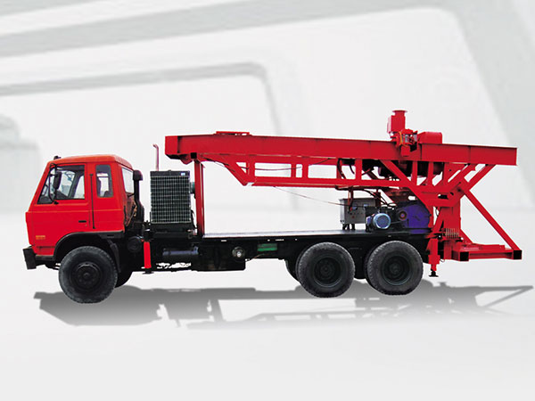 FXZ-300型反循環(huán)工程鉆機(jī) FXZ-300型反循環(huán)工程鉆機(jī)